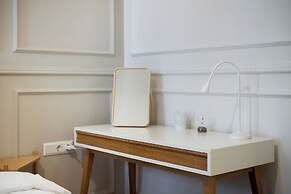 Meadows - Luxury 3-Bedroom Apt in Athens