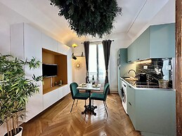 1552 Laborde