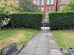 London Apt - Sleeps 5 - Great Transport Links