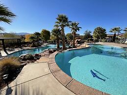 Entire Home Paradise Pools 2 King Suites