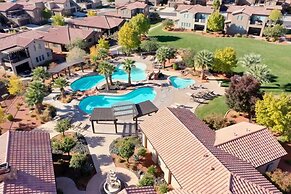 Entire Home Paradise Pools 2 King Suites