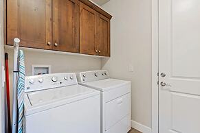 Entire Home Paradise Pools 2 King Suites