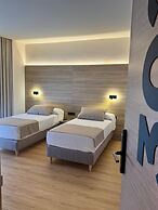 Miramar Suites