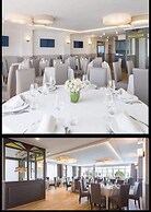 Miramar Suites