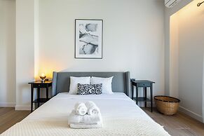 Nostalgia 1-Bedroom Apartment in Athens