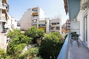 Nostalgia 1-Bedroom Apartment in Athens