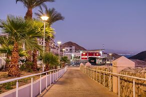 Red Canyon Spa Cozy Suite by Sea N' Rent