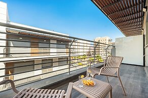 Red Canyon Spa Cozy Suite by Sea N' Rent