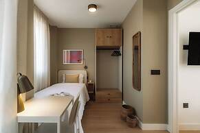 Via Monte Apartments