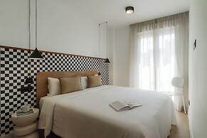 Via Monte Apartments