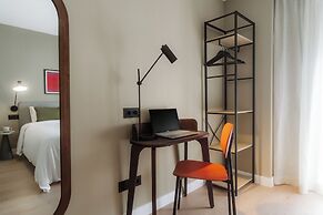 Via Monte Apartments