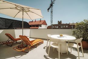 Via Monte Apartments