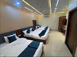 Hotel Tulsi Inn