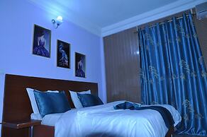 Noblesse Hotel