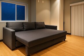 Modern North Seattle Getaway