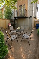 Modern North Seattle Getaway