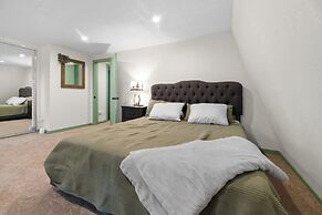 Charming Cabin Escape