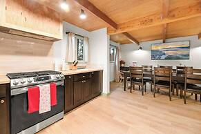 Charming Cabin Escape