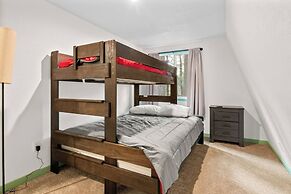 Charming Cabin Escape