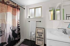 Charming Cabin Escape