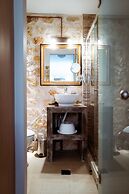 Christie's Luxury Suites