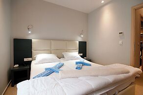 Christie's Luxury Suites