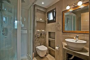 Christie's Luxury Suites