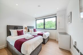 Roomspace Apartments - Oasis Way