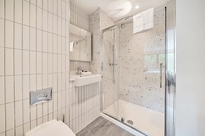 Roomspace Apartments - Oasis Way