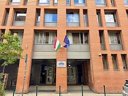 UrbanNest Private Hostel Rooms