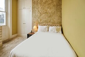 Host Stay Mermaid Hove