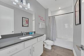 Close to DT Music City - Rooftop Views Game Room