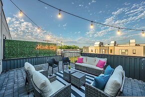 Close to DT Music City - Rooftop Views Game Room
