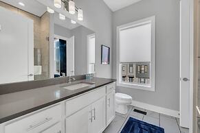 Close to DT Music City - Rooftop Views Game Room