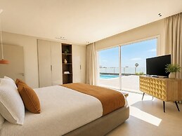 Villa Ainé Luxury Villa