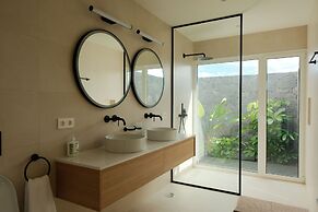 Villa Ainé by RSC Suites