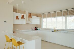 Villa Ainé by RSC Suites