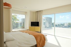 Villa Ainé by RSC Suites