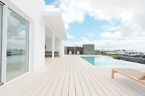 Villa Ainé by RSC Suites