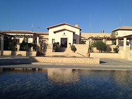 Theseus Village 2 Bed Apartment With Enviable Position On Communal Poo