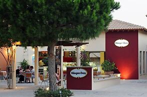 Theseus Village 2 Bed Apartment With Enviable Position On Communal Poo