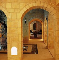 Theseus Village 2 Bed Apartment With Enviable Position On Communal Poo