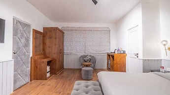 Ekaanth by Paradise Chateau