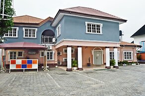 Proxima Inn