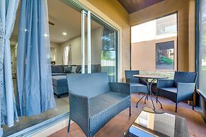 Resort Pool & Arcade: Family Townhome in Davenport