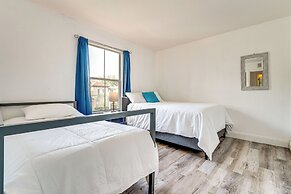 Resort Pool & Arcade: Family Townhome in Davenport