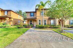 Resort Pool & Arcade: Family Townhome in Davenport