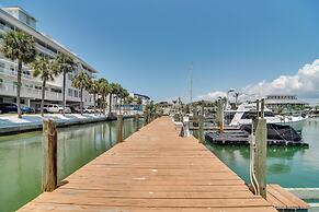 Walk to Clearwater Beach: Dockside Condo