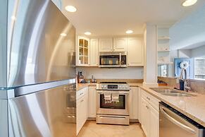 Walk to Clearwater Beach: Dockside Condo