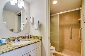 Walk to Clearwater Beach: Dockside Condo